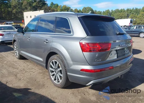 2018 Audi Q7 3.0T Premium из США, поврежденный, VIN WA1VAAF79JD019812